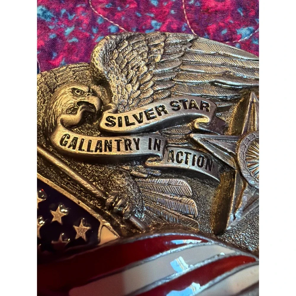 Vintage Silver Star Combat Veteran American Hero Belt Buckle USA Made 4341